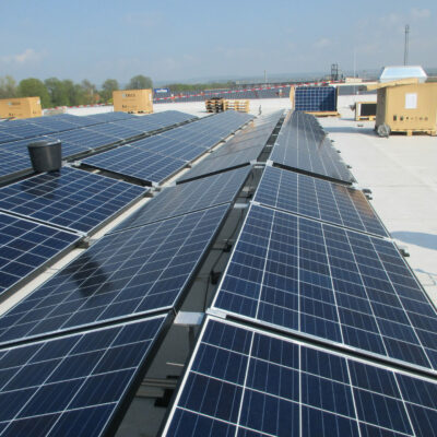 Aufdachlösung - Installation einer Photovoltaik-Anlage