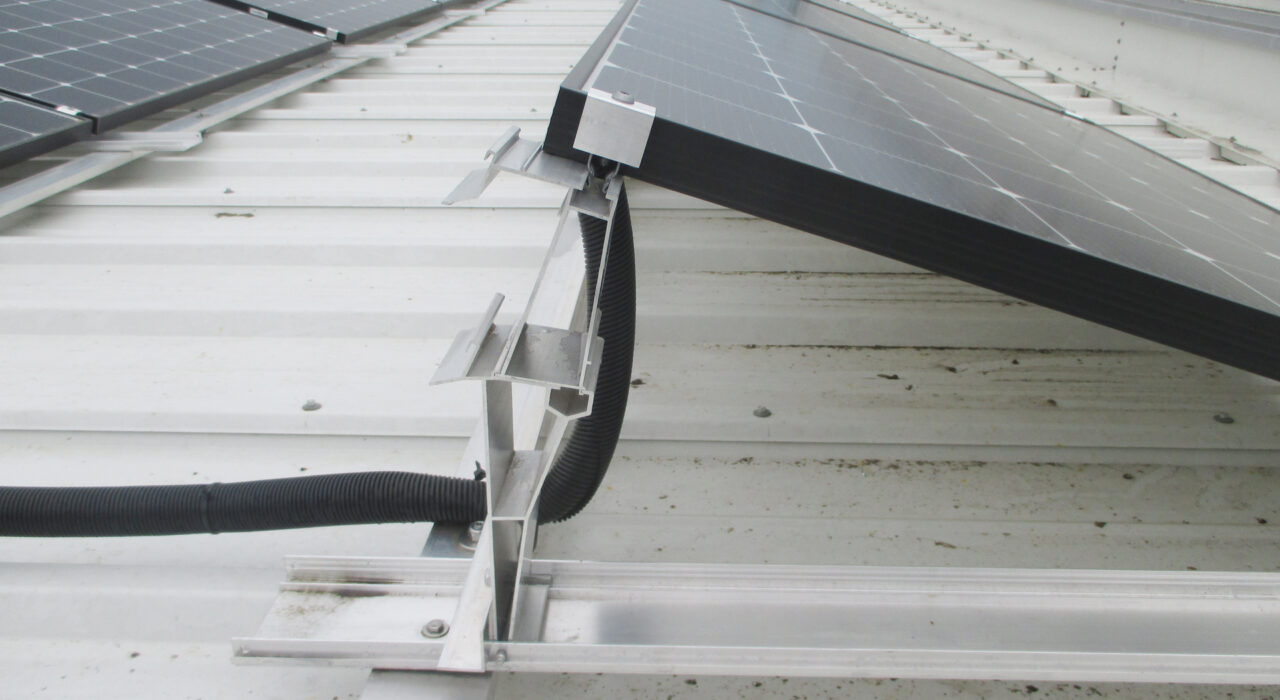 Photovoltaikmodule auf einem Flachdach